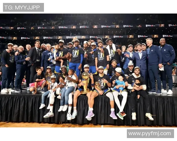 汤普森赛季后恢复训练，力争为勇士再战总冠军